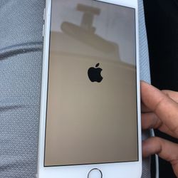 UNLOCKED IPHONE 6 PLUS / LIMITED STOCK 