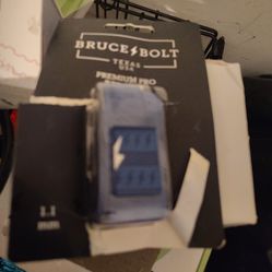 Bruce bolt bat grip
