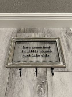 Wood sign decor with hooks 10x15