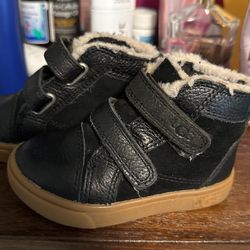 UGG Size 6