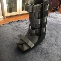 Cam walker Foot immobilizer