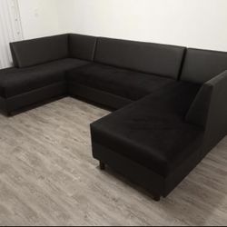Large U Sectional Sofa Never Used 