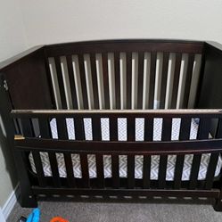 Baby Crib 