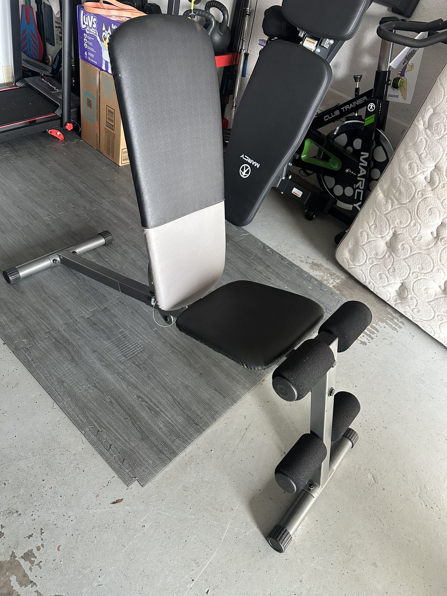 Weight Bench