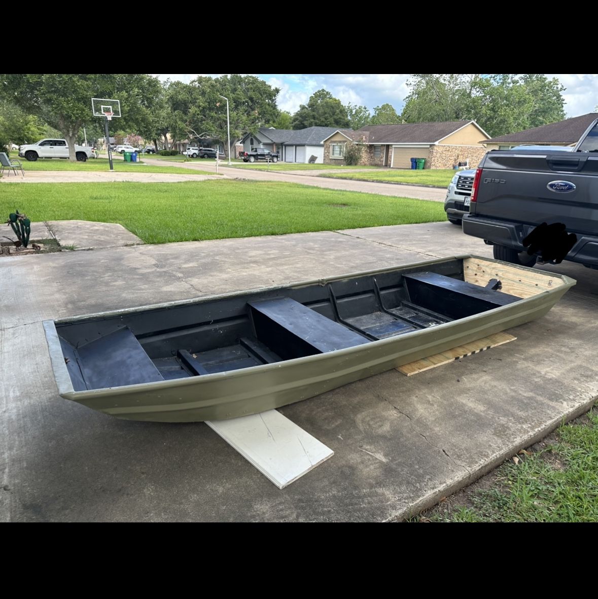 12 Foot Jon Boat for Sale in Richwood, TX OfferUp
