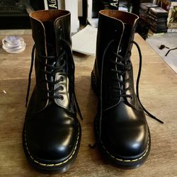 Doc Marten 1460  Size 12 