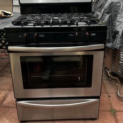 Stainless Frigidaire Stove