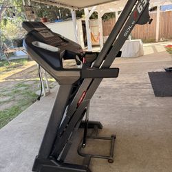 Treadmill 