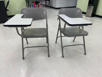 Steel folding chairs with right handed tablet arm