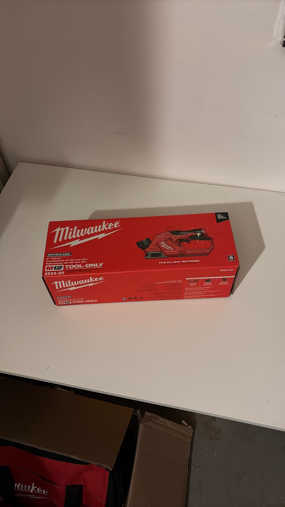 Milwaukee M12 FUEL Planer