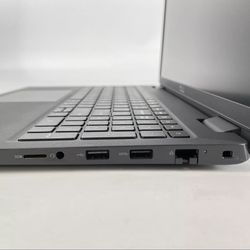 Dell Latitude 3520 15.6-inch Laptop i5-1135G7 8GB 256GB Iris Xe W11 Pro 