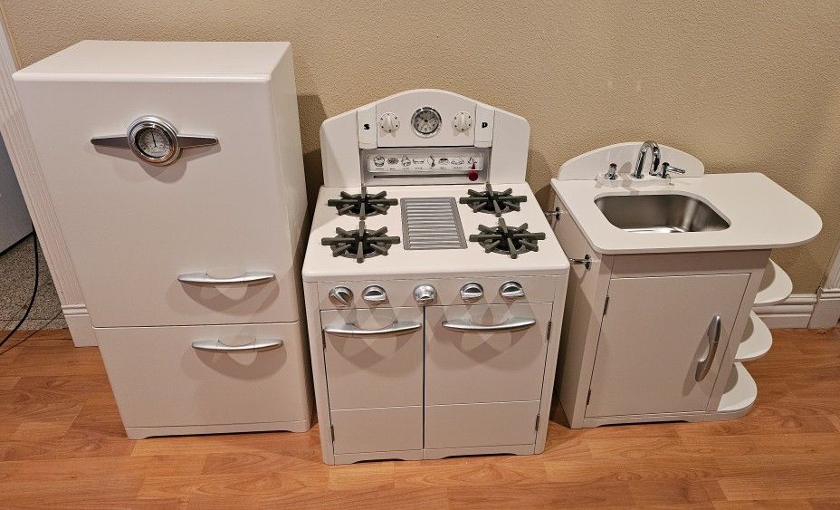 Pottery Barn Kids Play Kitchen