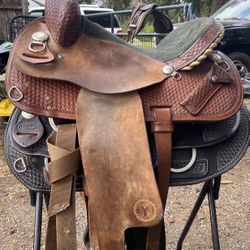 14” Circle Y barrel Saddle 
