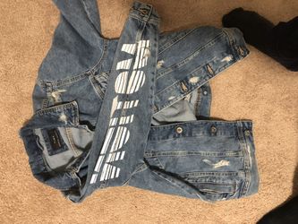 ZARA MENS JEAN JACKET 60$