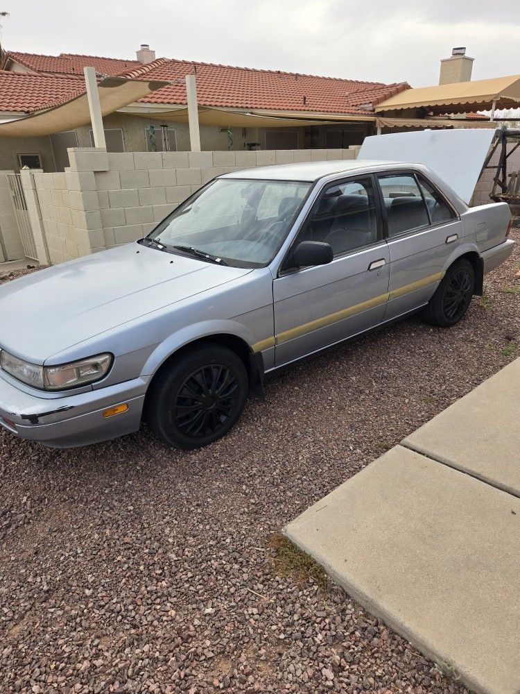 1992 Nissan Stanza