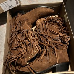 Women’s Fringe Boots