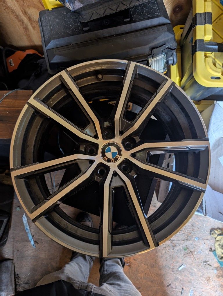 2019 BMW 330i X Drive Rims -2