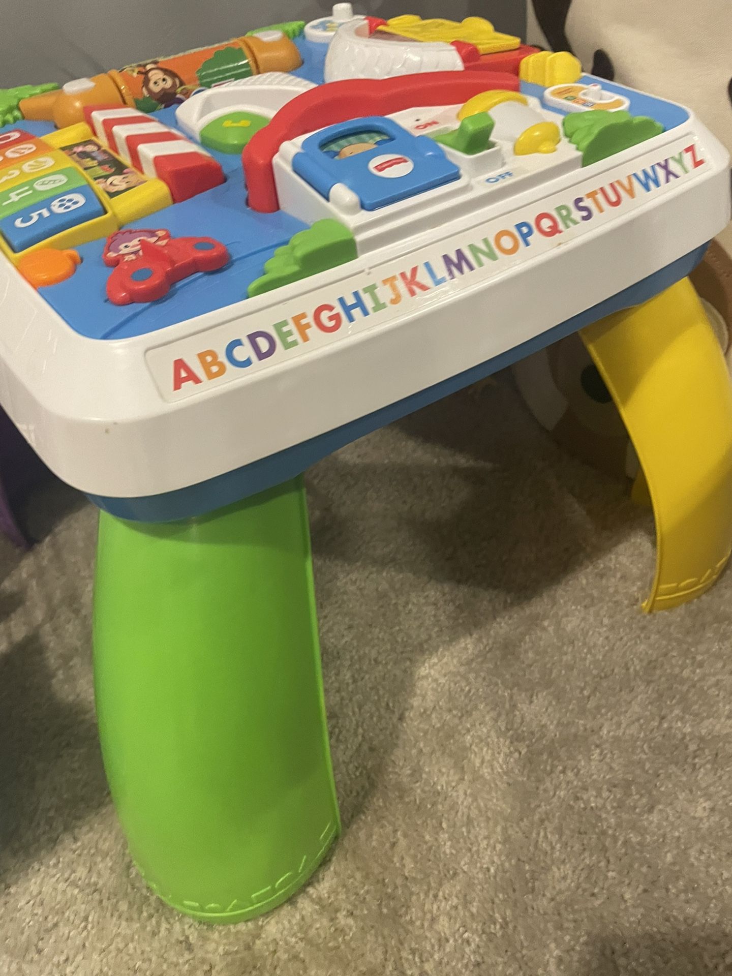 Fisher Price Laugh And Learn Play Table 