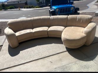 Curved sectional sofa