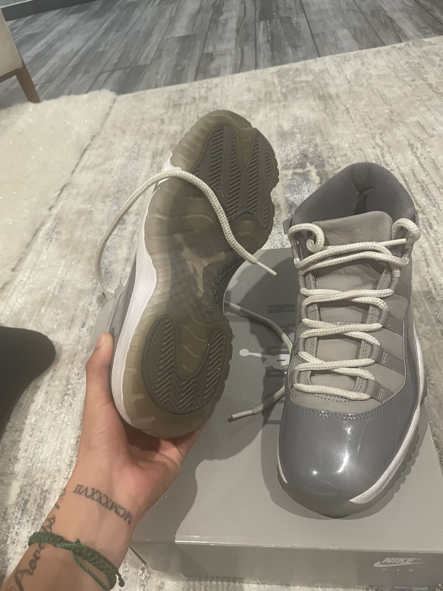 Cool greys jordan 11
