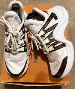 Louis Vuitton arclight trainer designer sneakers shoes monogram size 39