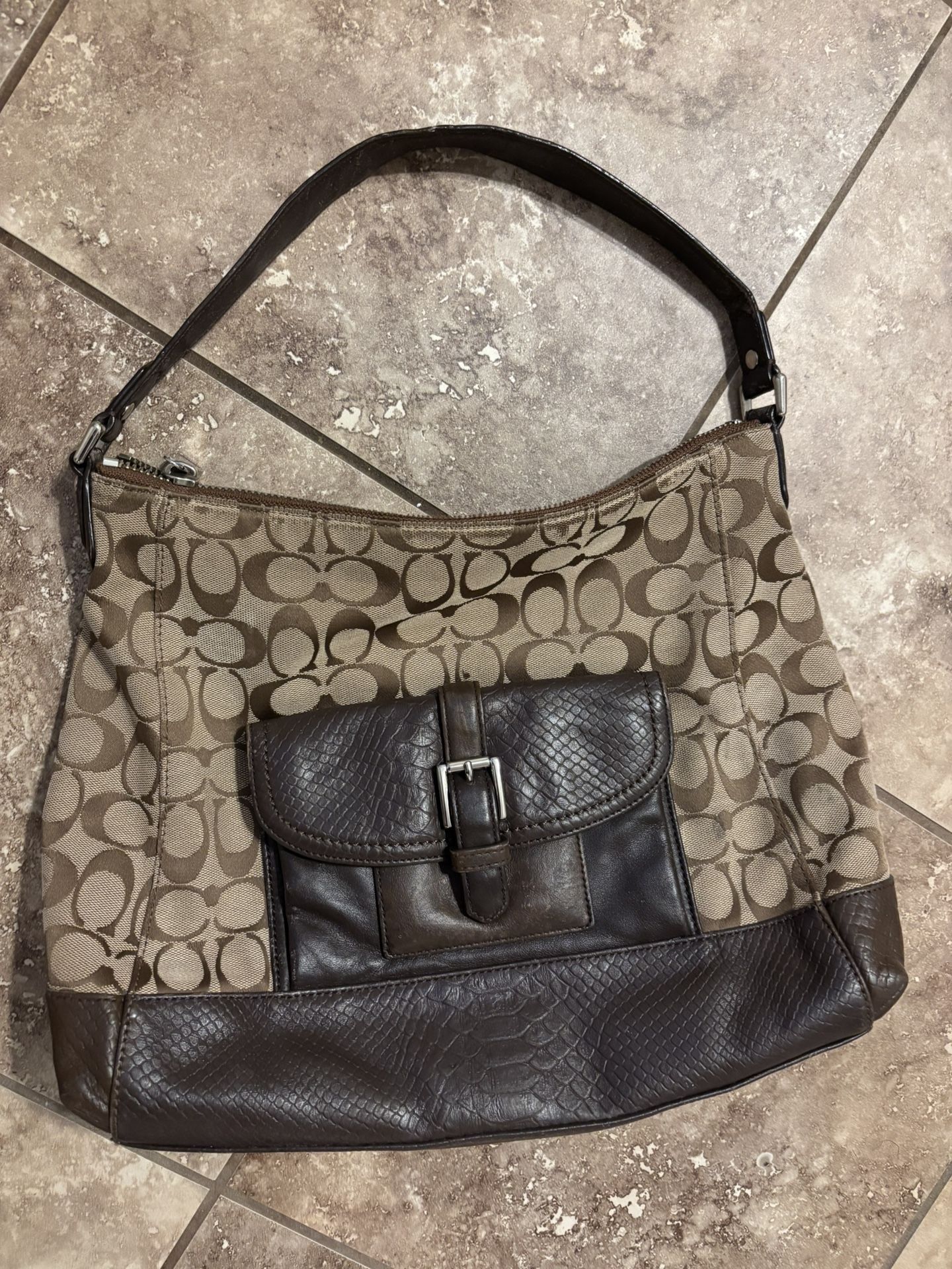 Big Coach Shoulder Purse