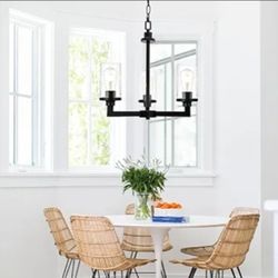 FARMHOUSE CHANDELIER 