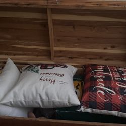 100% Cedar Chest 
