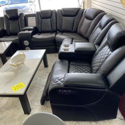Sectional Black FINANCE AVAILABLE $49 Down And Take It home