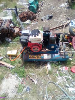 Air compressor
