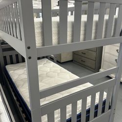 Bunk beds ‼️ In Stock 