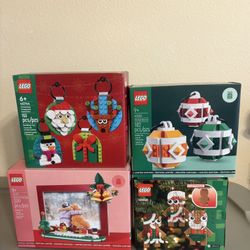 Christmas Themed Lego Building Toy Ornaments & Picture Frame Set Of 4