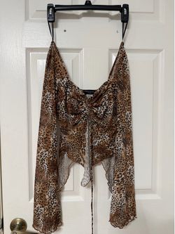 Leopard print top
