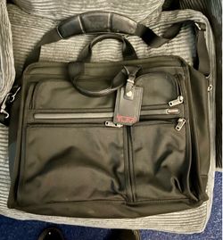 Tumi Alpha 26004D4 Expandable Organizer Computer Brief Ballistic