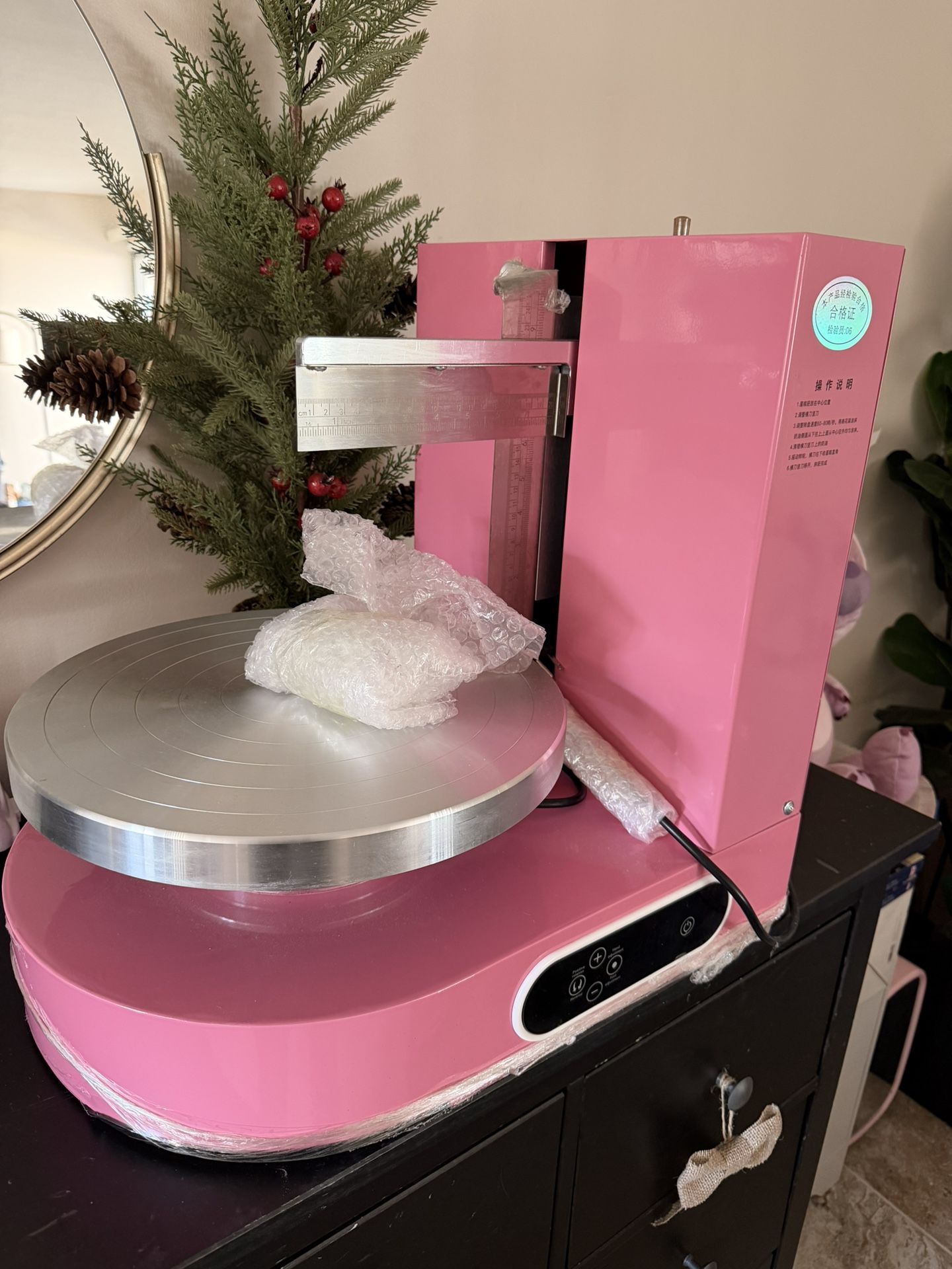 Cake Decorating Machine, Cake Cream Spreading Coating Smearing Machine, Low Noise Cake Frosting Machine, Turntable with Adjustable Scraper, for 4" to