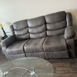 Reclining Sofa