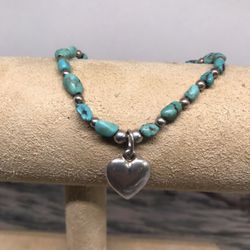 Vintage 925 Puffy Heart Turquoise Stretch Bracelet 