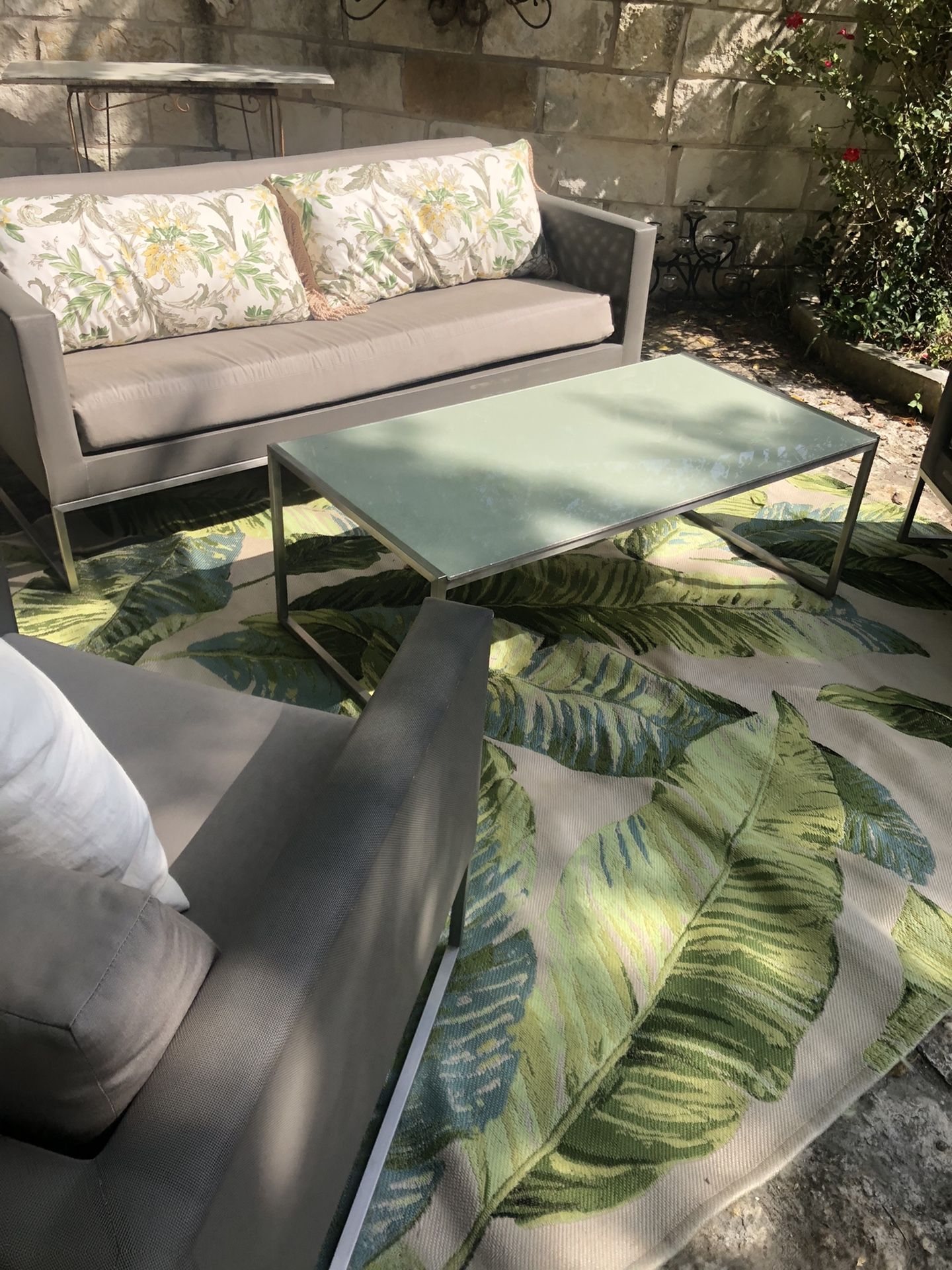 Crate and barrel outdoor furniture set