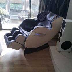 Real Relax Massage Chair 