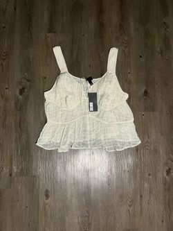 Women’s Cream Ruffle Top – Size 2X (Brand New With Tags)