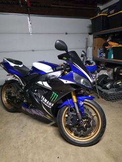 2004 yamaha R1