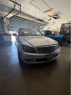 2009 Mercedes-Benz C-Class
