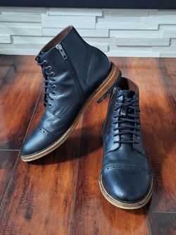 Warfield & Grand Black Cap Toe Leather Boots Size 9