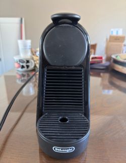 Delonghi Nespresso Machine