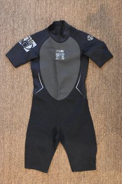 Body Glove Wet Suit Juniors 16