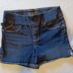 Size 16 Dark Blue Stretch Jean Shorts 