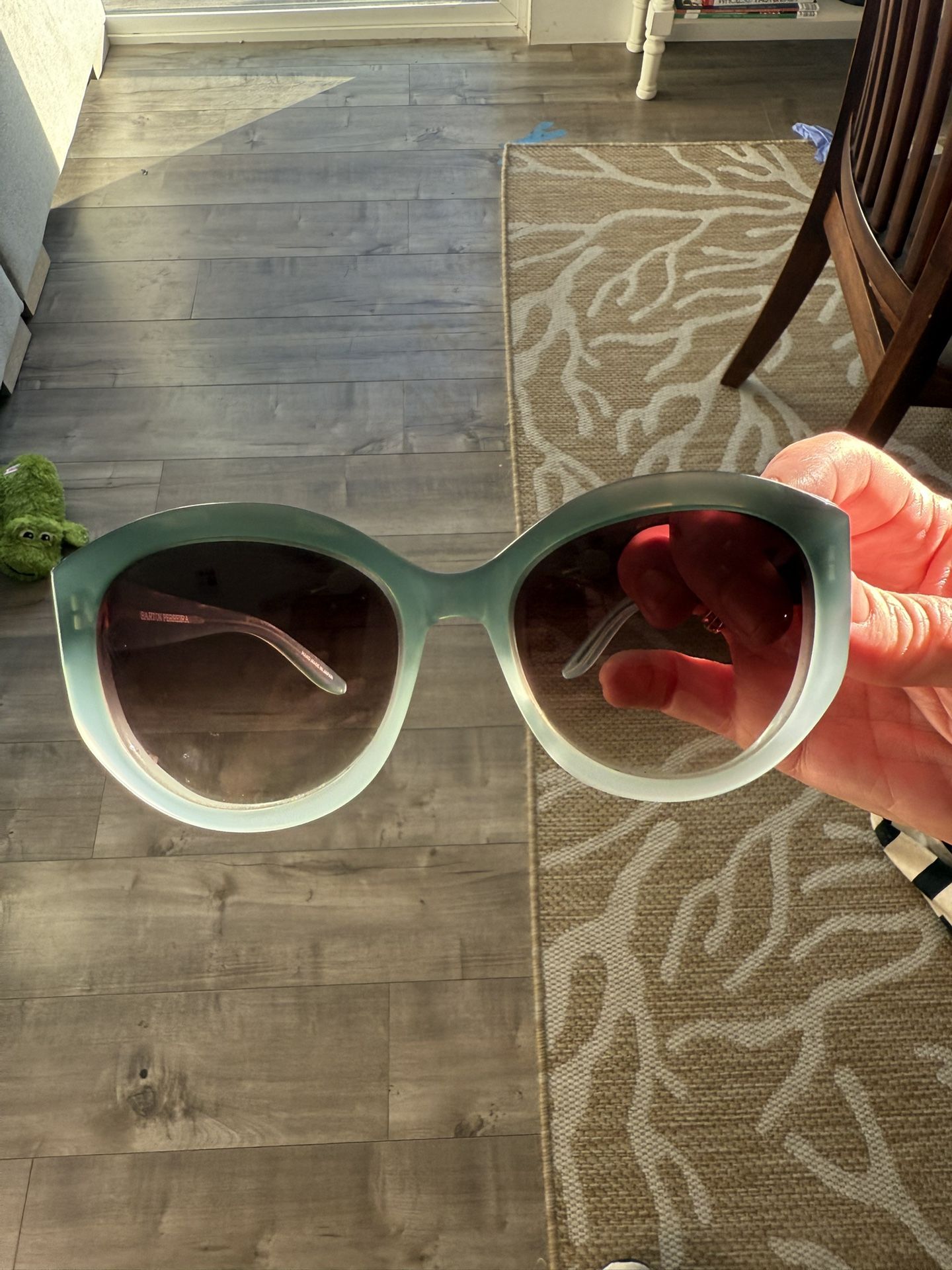 Sunglasses By Barton Perreira