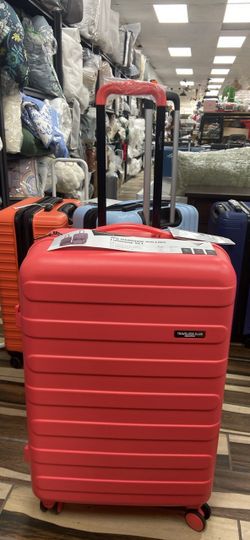 Travelers Club Hardside Rolling Luggage Set