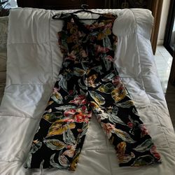 LADIES JUMP SUIT 