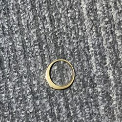 10k Gold Ring With Diamonds 